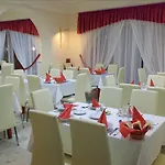 Hotel Panda 3*